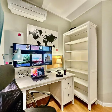 Before Making Request, Read My Profile Host At The Bottom Of Page # Smyk Wifi 1Gbs 70'Tv Max Disney Appletv Netflix 公寓 华沙
